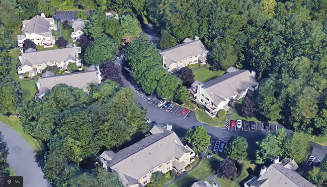 Building Photo - 127 Monmouth Way