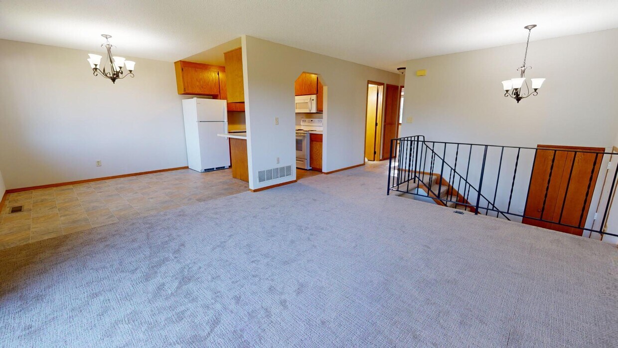 Primary Photo - 2439 Gall Ave