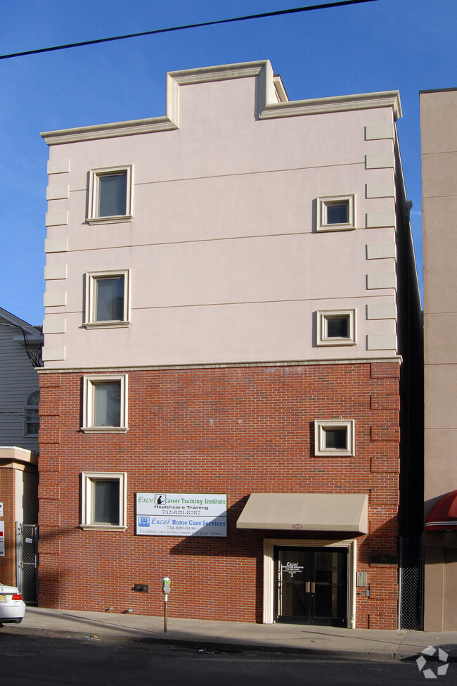 Building Photo - Bayard Street Apartments