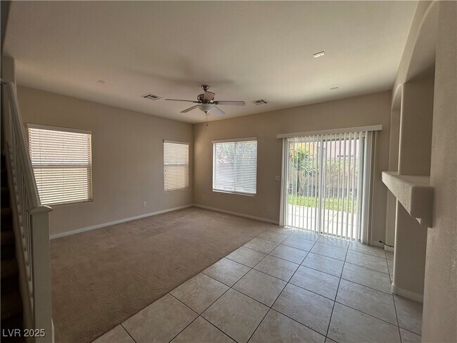 Foto del edificio - 5553 Chapin Mesa Ave