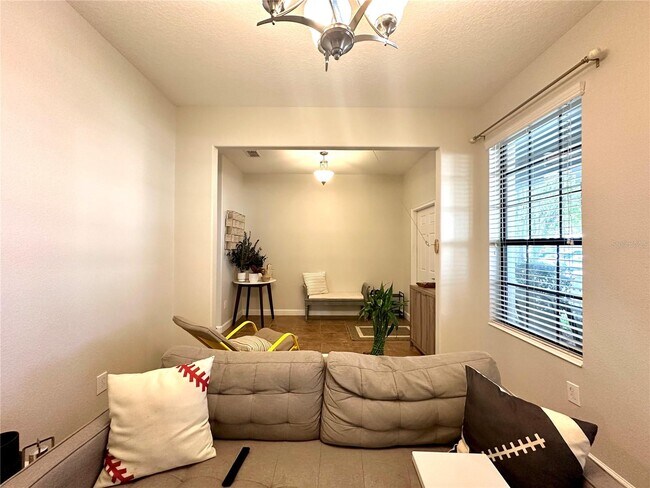 Foto del edificio - 15445 Porter Rd