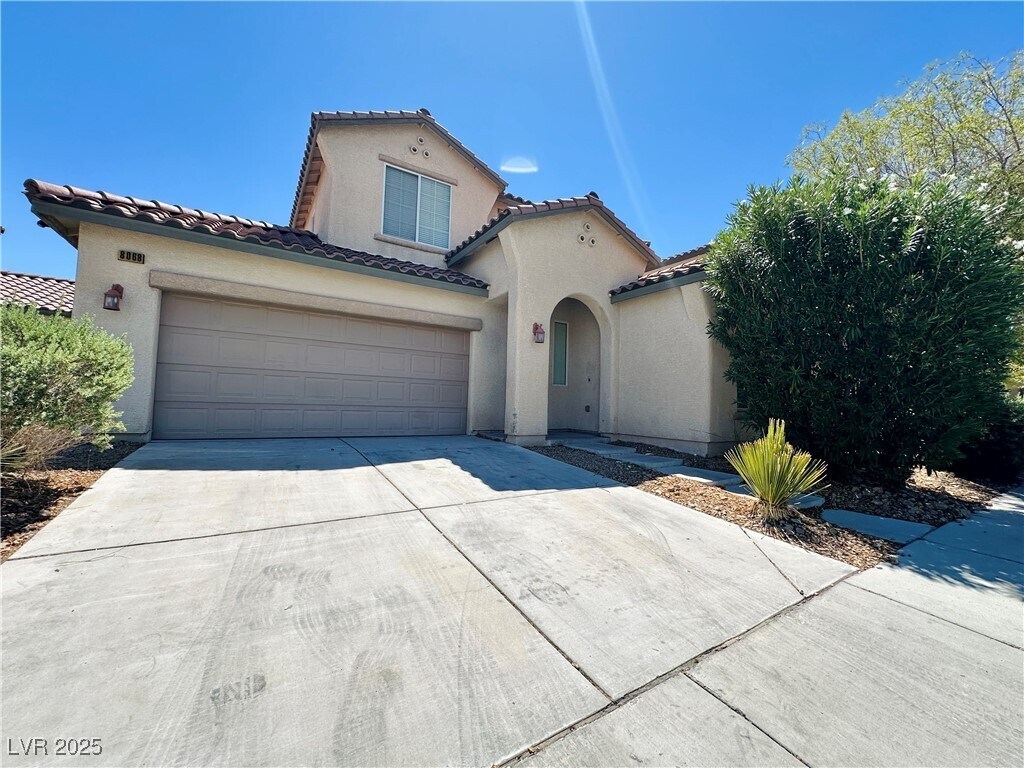 Foto principal - 8068 Severn Valley St