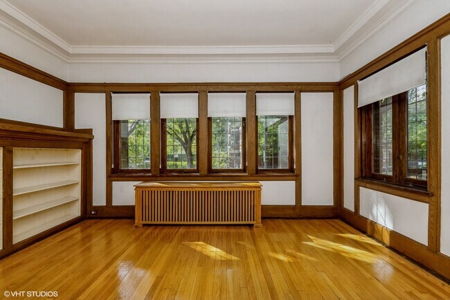 Foto del edificio - 5656 S Dorchester Ave