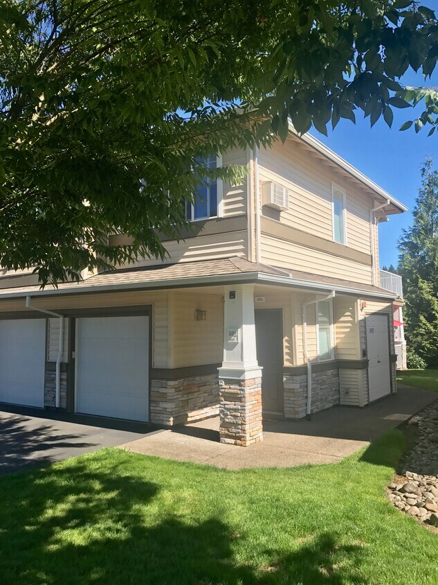 Foto principal - 14600 SW Magpie Ln