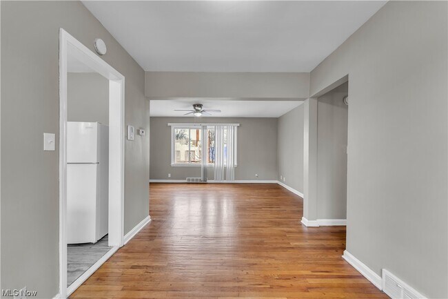 Foto del edificio - 3895 Kirkwood Rd