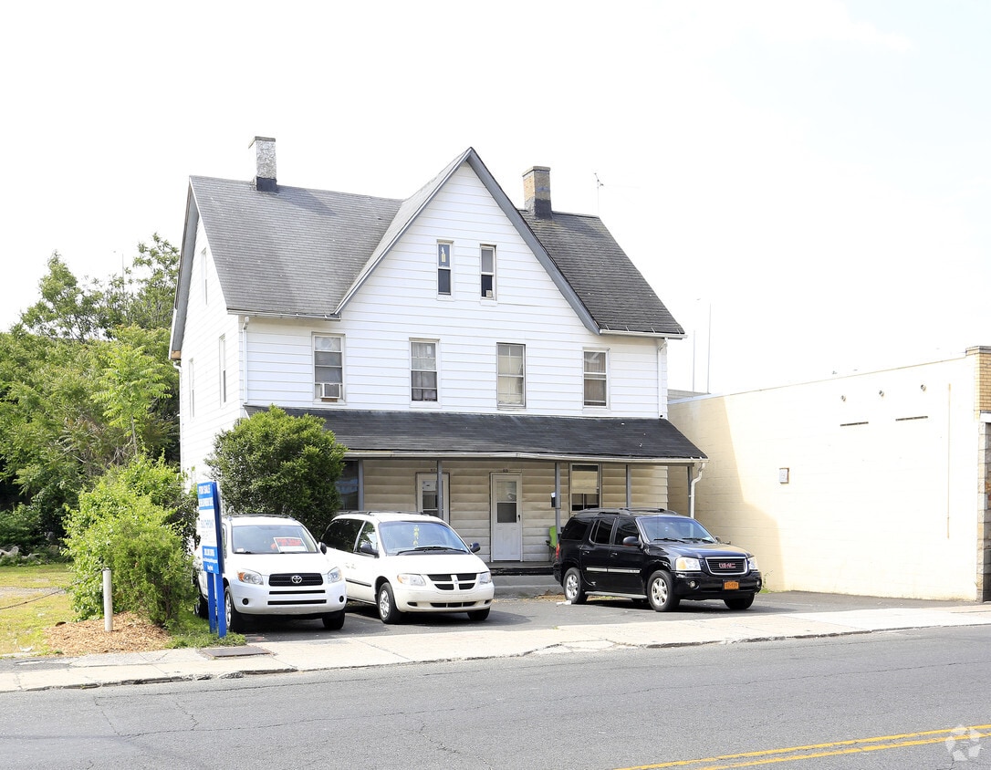 Primary Photo - 825-827 E Main St