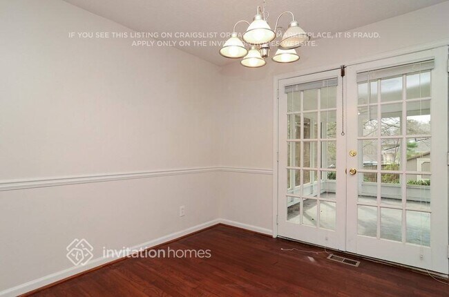 Foto del edificio - 3370 Doyle Ln SW