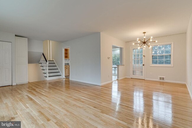 Building Photo - 4223 San Juan Dr