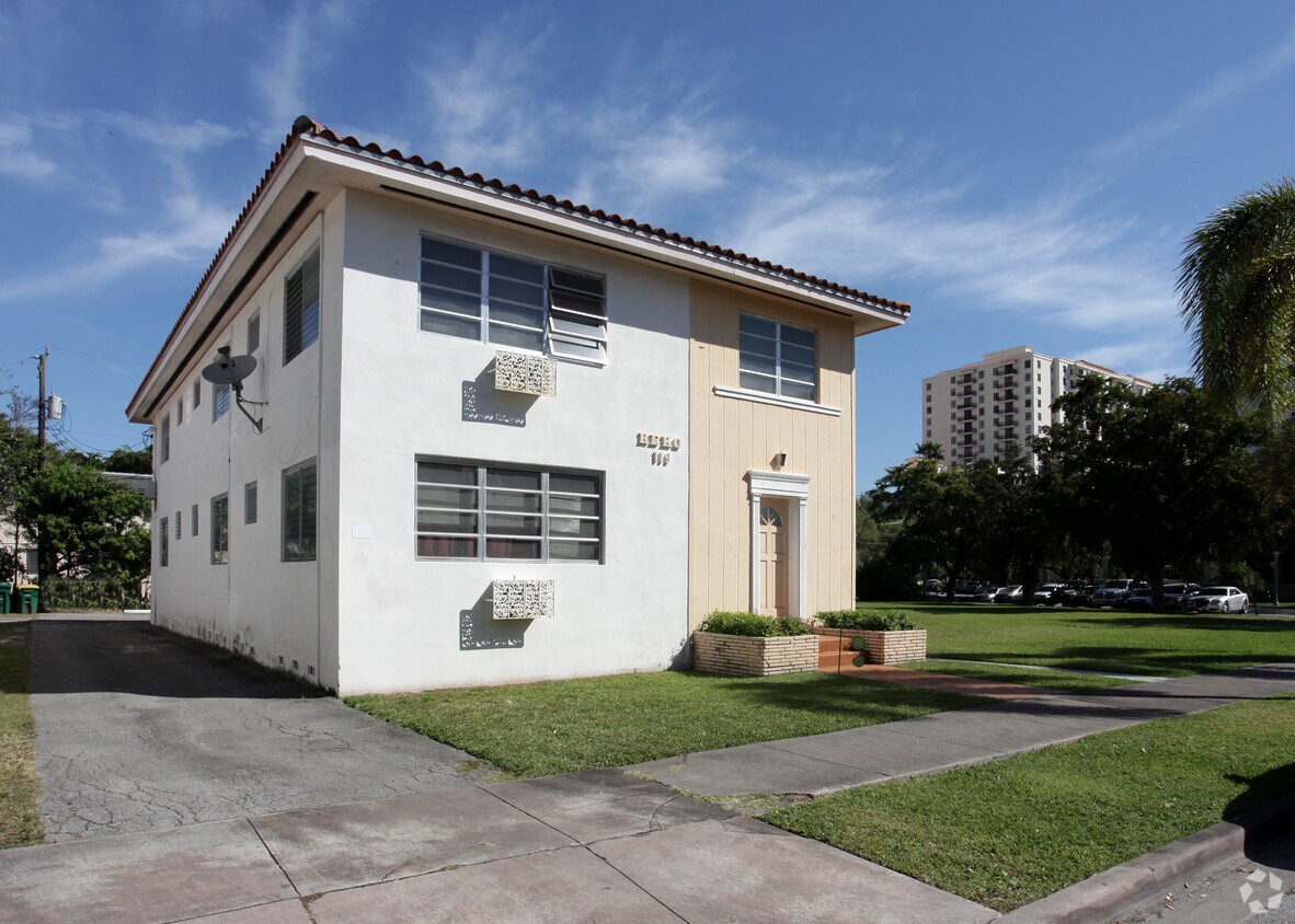 119 Santillane Ave - Reko Apartments