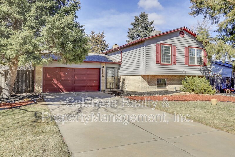 Primary Photo - 2533 S Crystal St