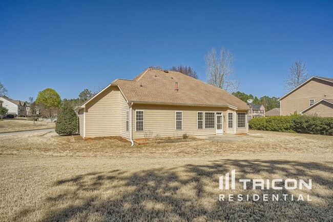 Building Photo - 101 Kingston Ln