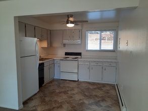 Building Photo - 1062 Westmoreland Rd