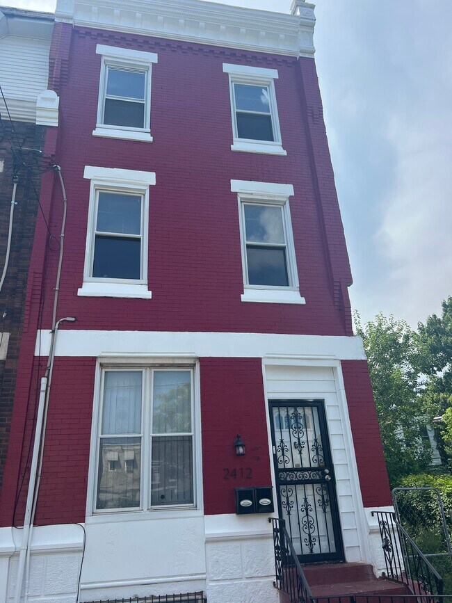 Building Photo - 2412 N 19 TH — 09/2023 Forward