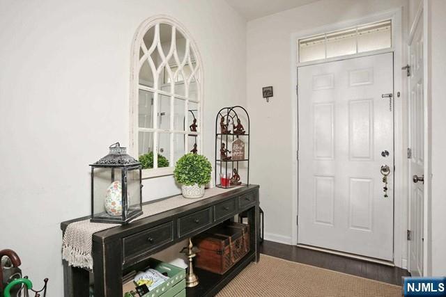 Foto del edificio - 4-12-30 30th St