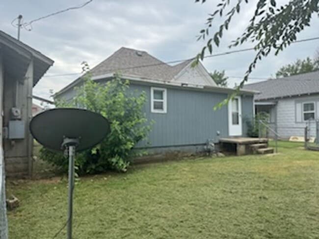 Building Photo - 2 Bedroom House Near Downtown OKC