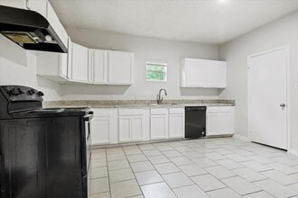 Building Photo - 3926 S Denley Dr Building Photo - 3926 S Denley Dr