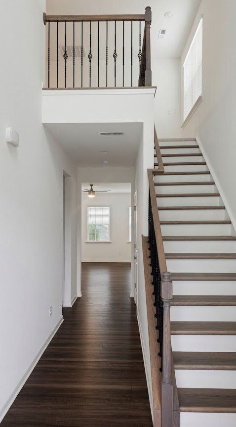 Building Photo - 5531 Hydrangea St