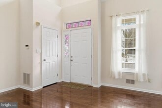 Building Photo - 7 Harvard Cir