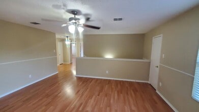 Building Photo - 1400 W Coral Reef Ln