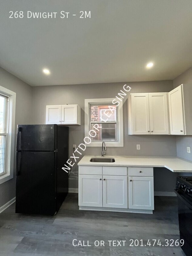 Foto principal - 268 Dwight St