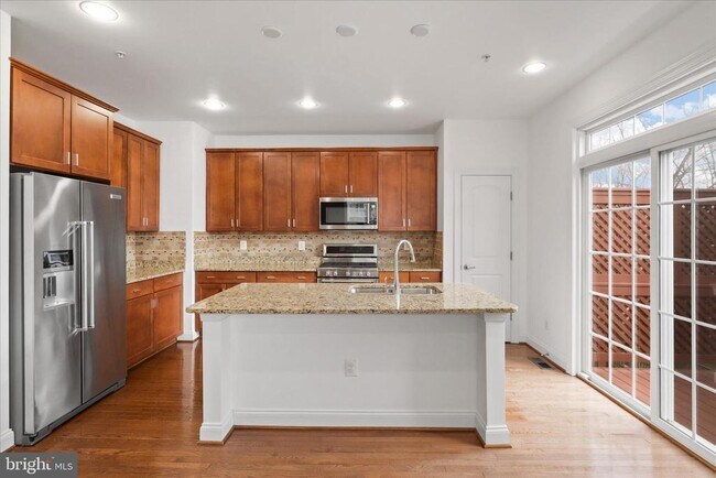 Foto del edificio - 8072 Criaza Branch Ct