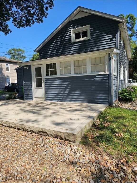 Foto del edificio - 637 Nold Ave