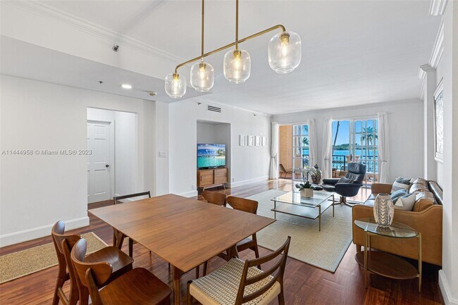 Building Photo - 2132 Fisher Island Dr