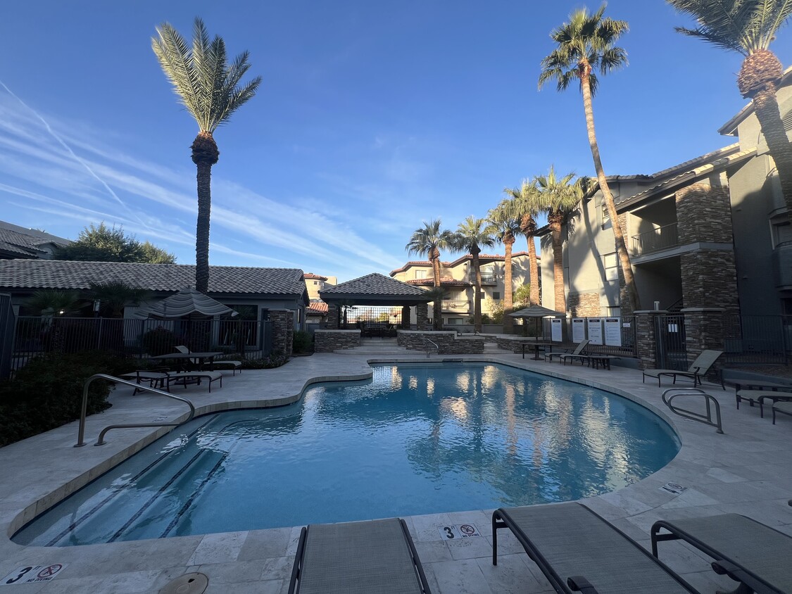 1 of 2 pools - 2025 E Campbell Ave