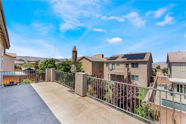 Foto del edificio - 8078 Encanterra Rd