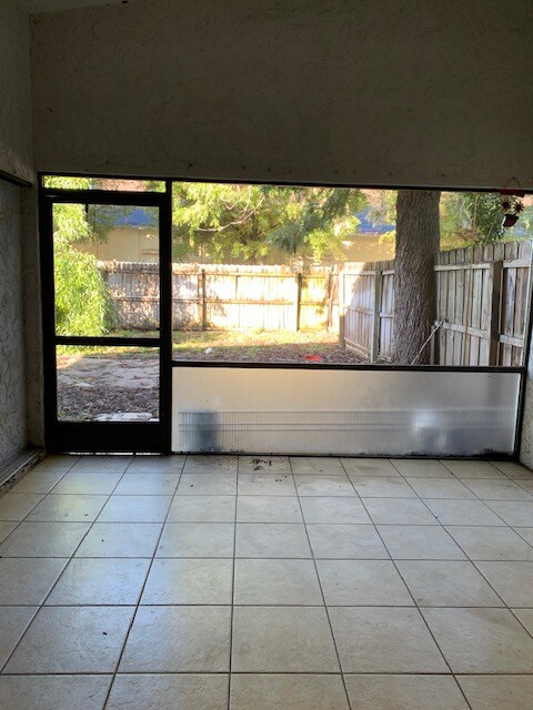 Foto del edificio - 226-228 NE 16th Pl