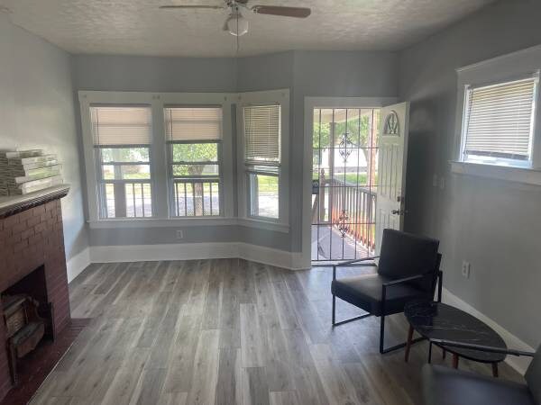 Foto del edificio - 9202 Edmunds Ave