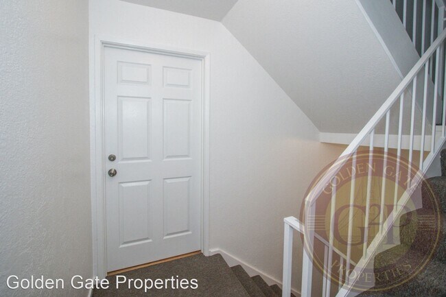 Building Photo - 2 br, 1 bath House - 1053 Carolina Street