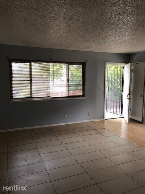 Foto del edificio - 2 br, 1 bath Condo - 5984 WALERGA RD 4 Unit 4