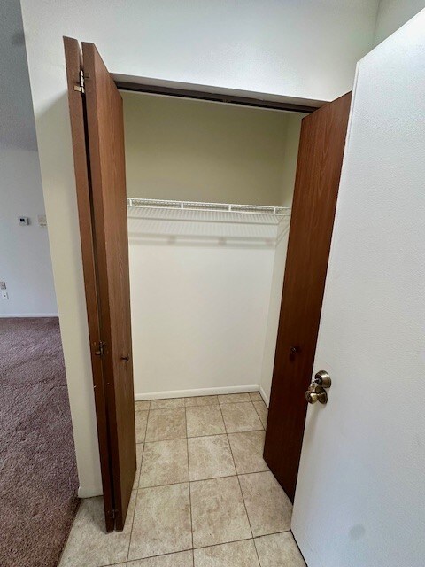 Foto del edificio - 2201 Hedgerow Road