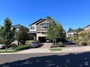 Building Photo - 2690 NW Beehollow Ln