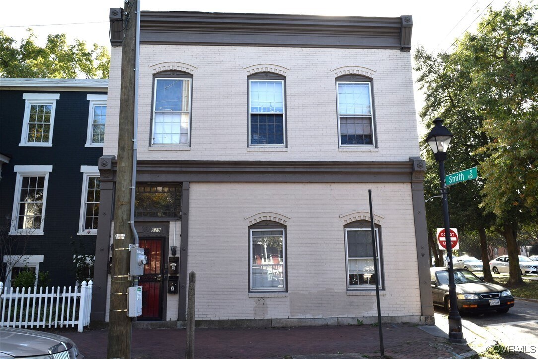 Foto principal - 519 W Clay St