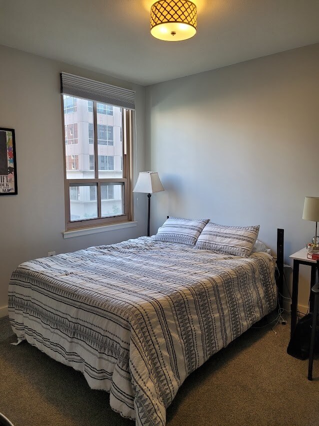 Foto del edificio - 888 N Quincy St