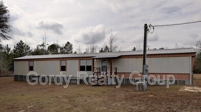 Building Photo - 2863 Gardenview Rd