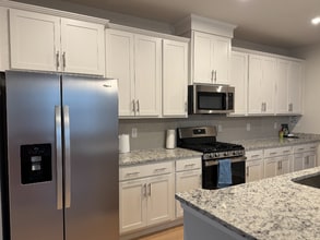 Building Photo - 1012 Tess St