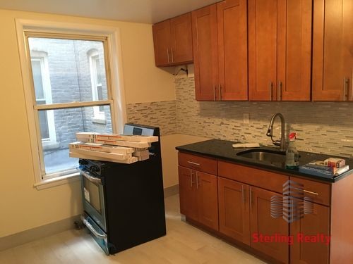 Primary Photo - 3616 Ditmars Blvd