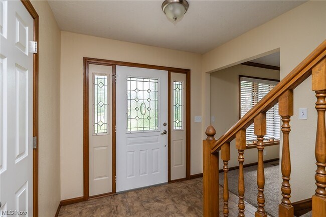 Foto del edificio - 15030 Waterford Dr