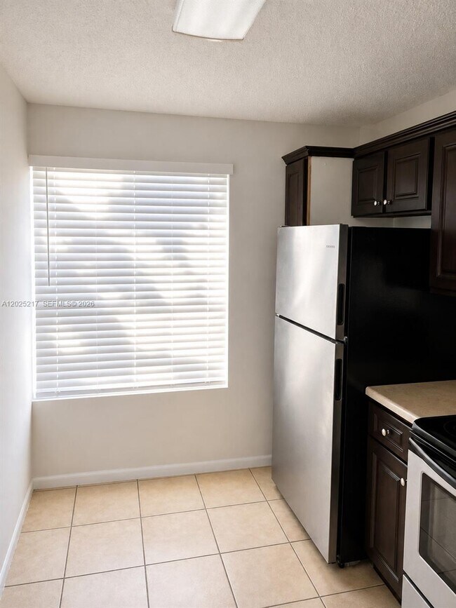 Foto del edificio - 2240 SW 81st Ave