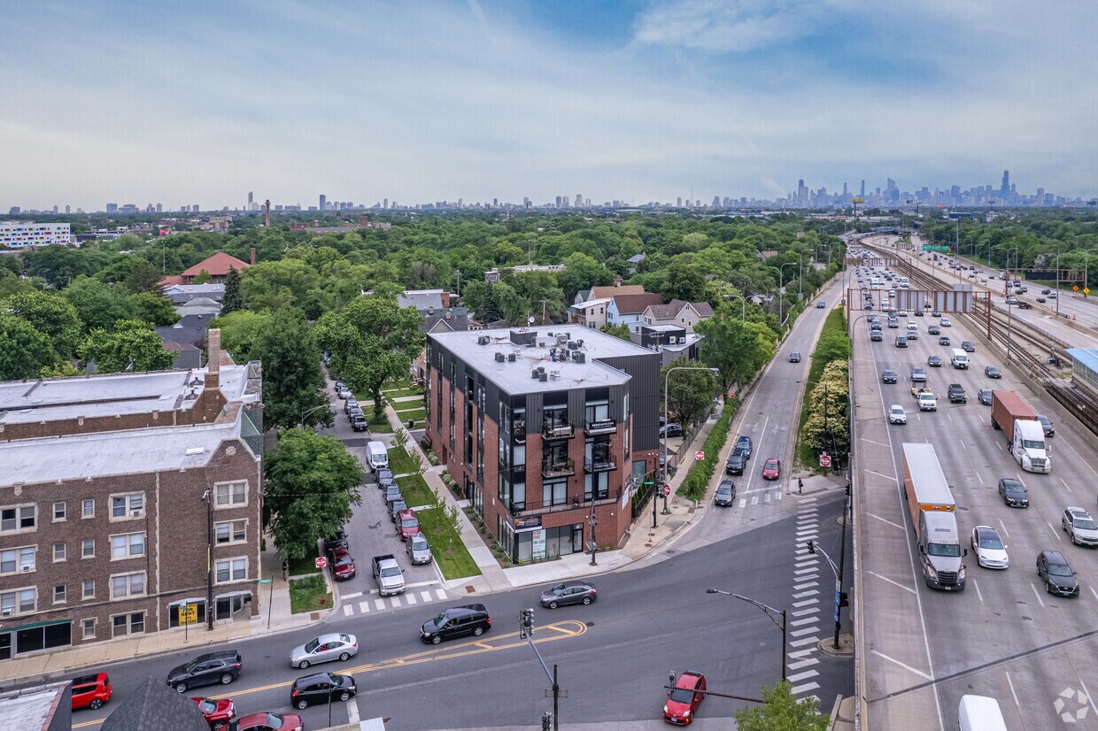 Aerial Photo - 3953 W Dakin St