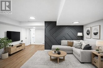 Building Photo - 21 Willson Dr