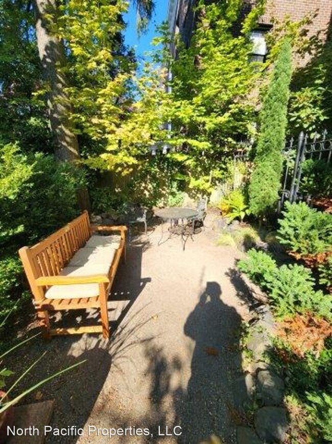 Foto del edificio - 1 br, 1 bath House - 1114 17th Ave Apt B