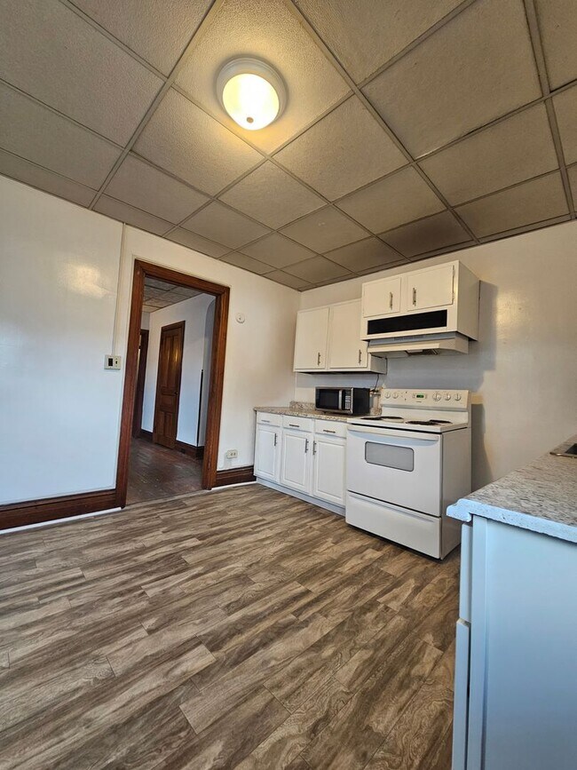 Foto del edificio - 729 MADISON AVENUE