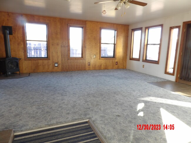 Building Photo - 28500 County Rd