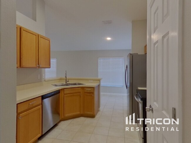 Building Photo - 807 Shore Breeze Way