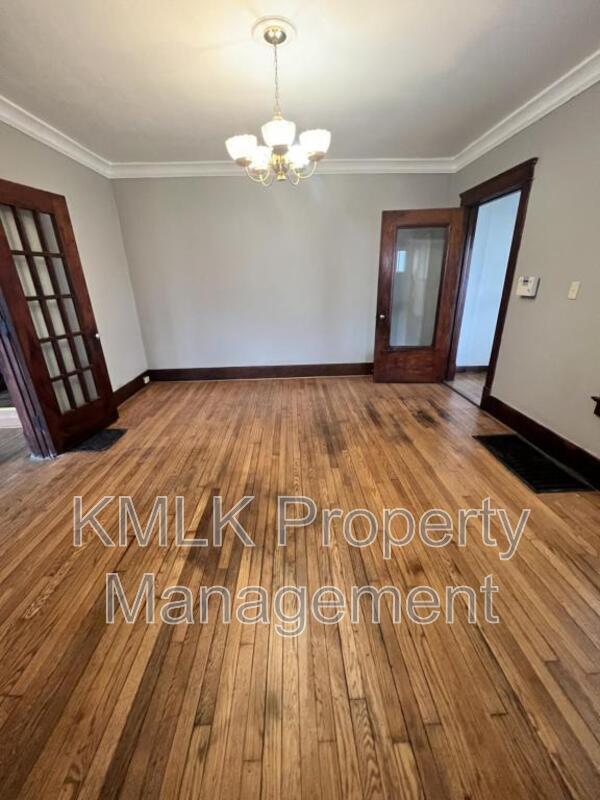 Foto del edificio - 190 Logan Ave NE