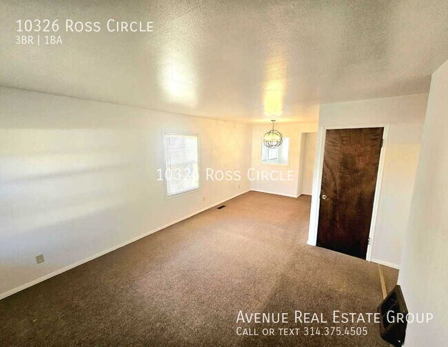 Photo - 10326 Ross Cir House